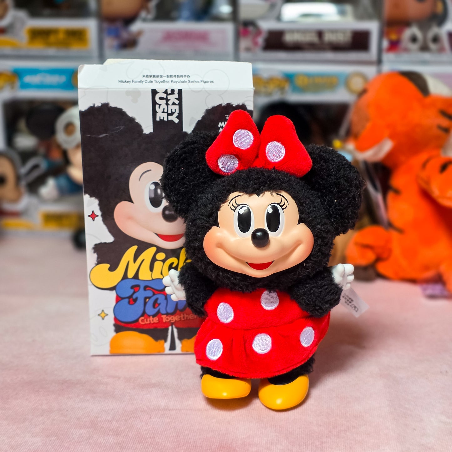 [OPENED] MINNIE MOUSE FROM THE POPMART MICKEY FAMILY CUTE TOGETHER SERIES