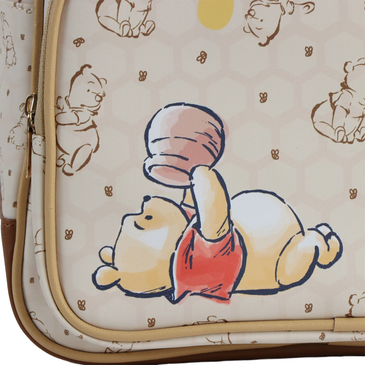 WINNIE THE POOH & HONEY POT BACKPACK